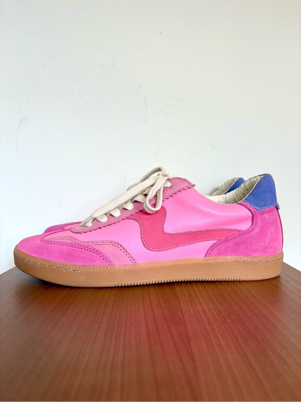Dolce Vita Notice Sneakers Pink Purple Suede Leather US size 9.5 Colorful Happy
